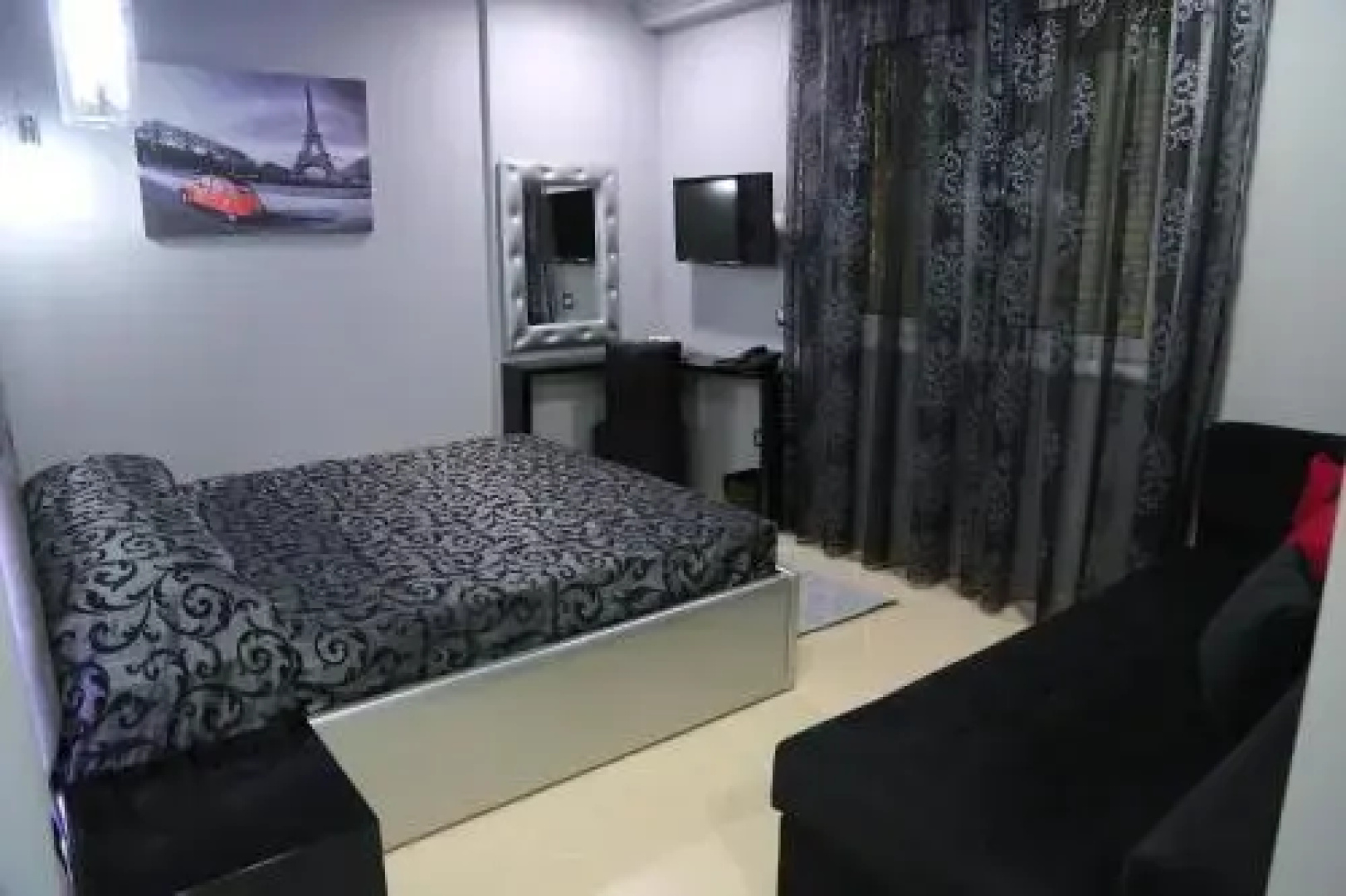 Nomelia Residence Hotel