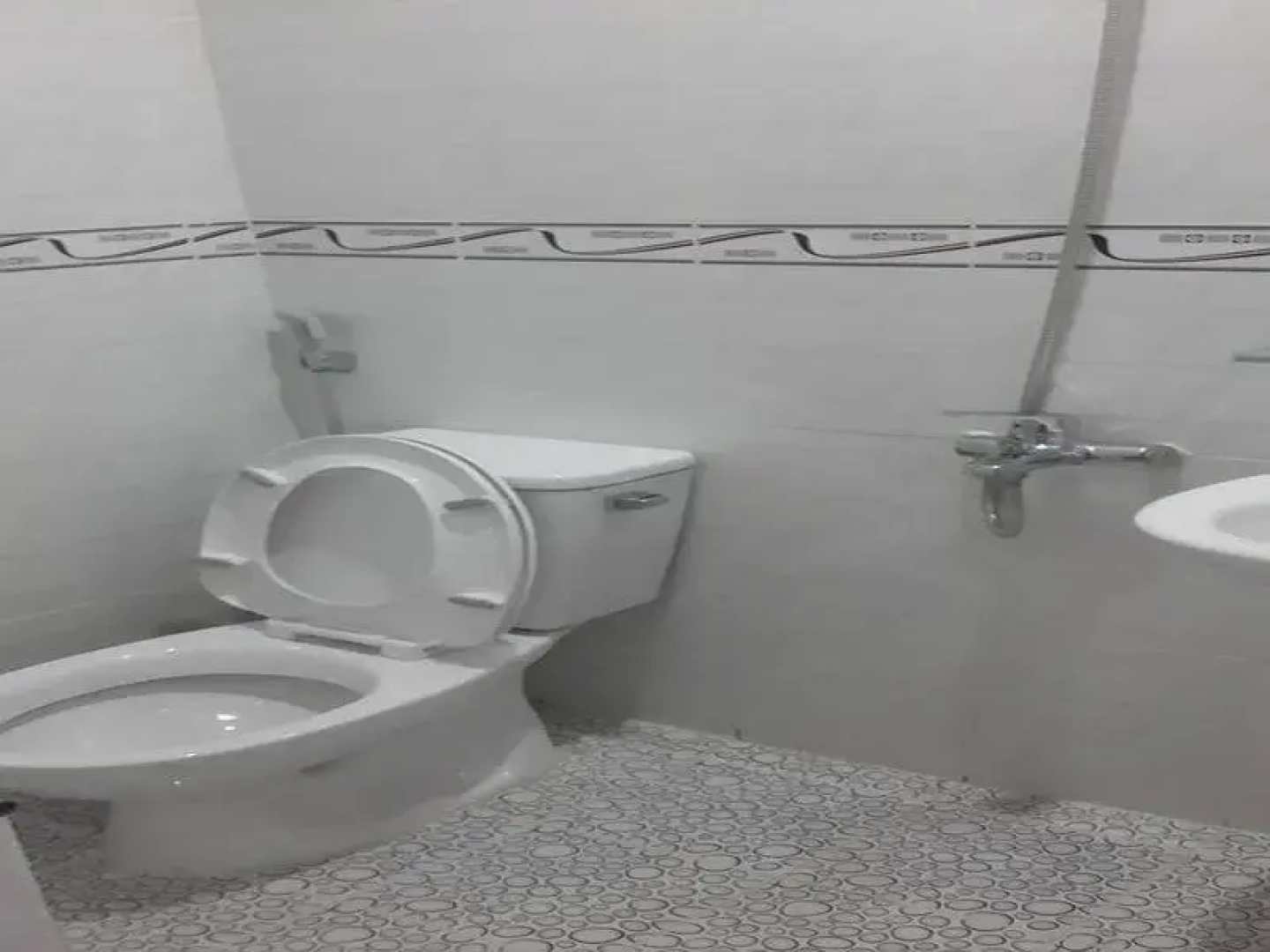 Hang Hoa Hotel