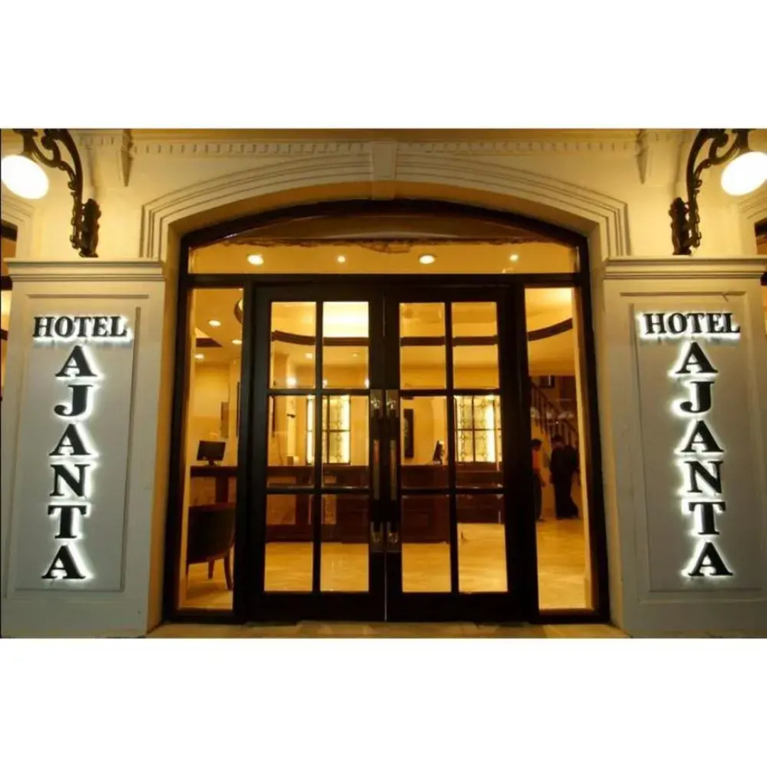 Vista Rooms at Jaisalmer Sam Dhanana Rd