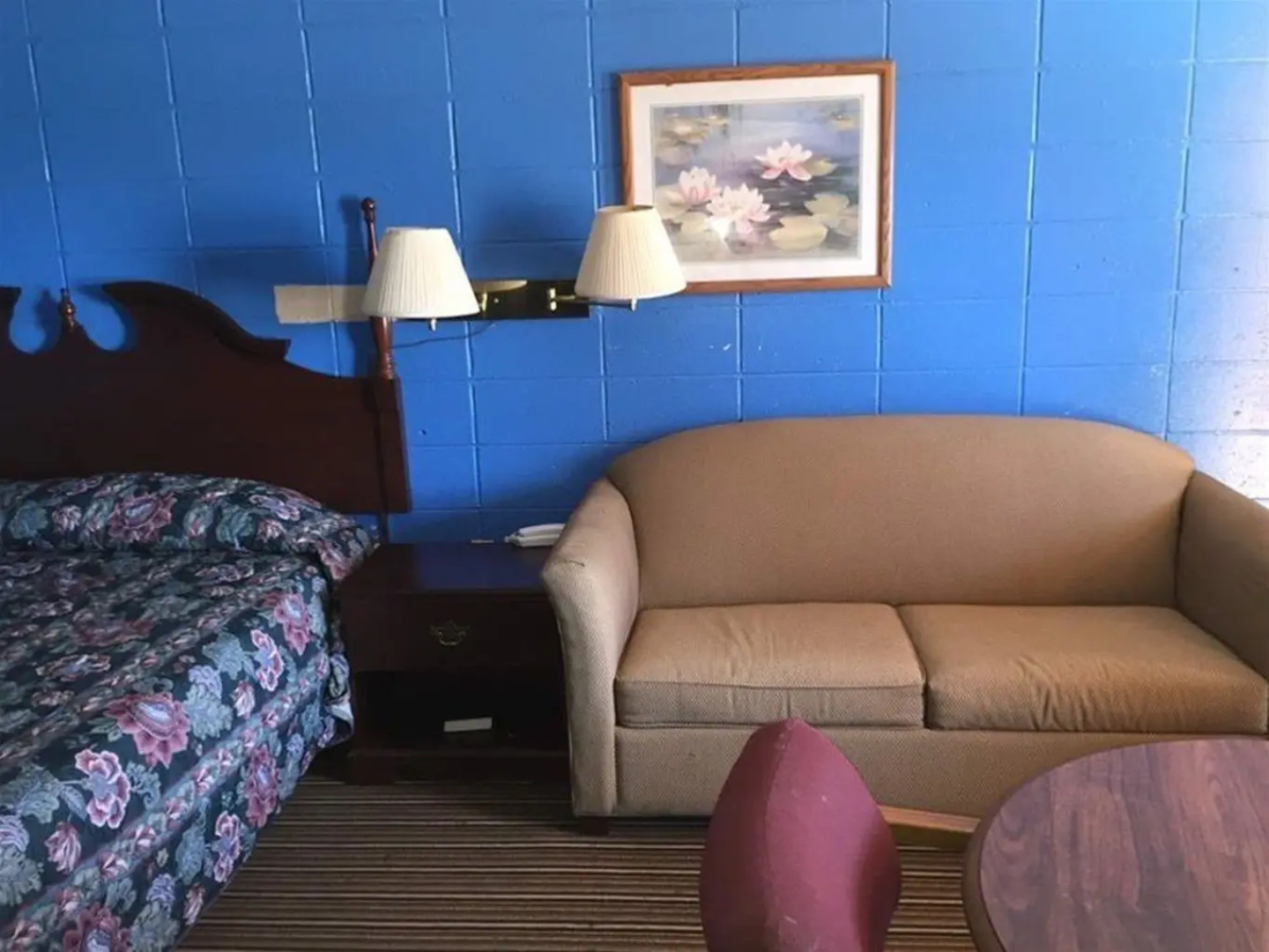 Budget Inn