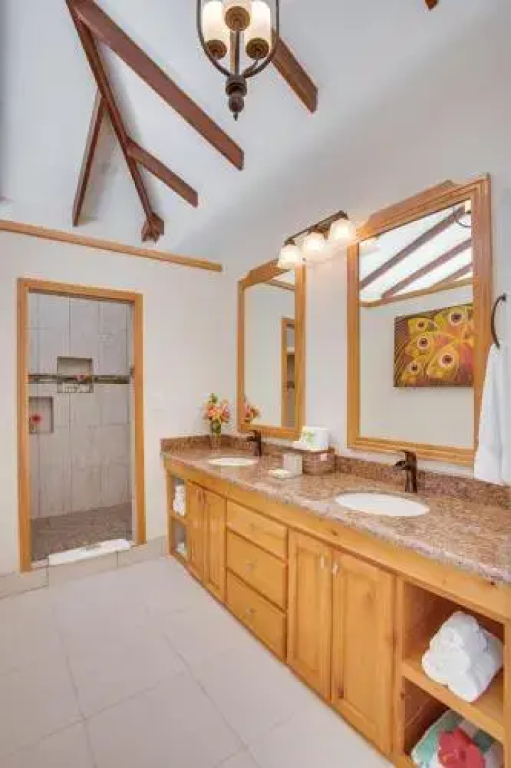 Coco Plum All Inclusive Resort