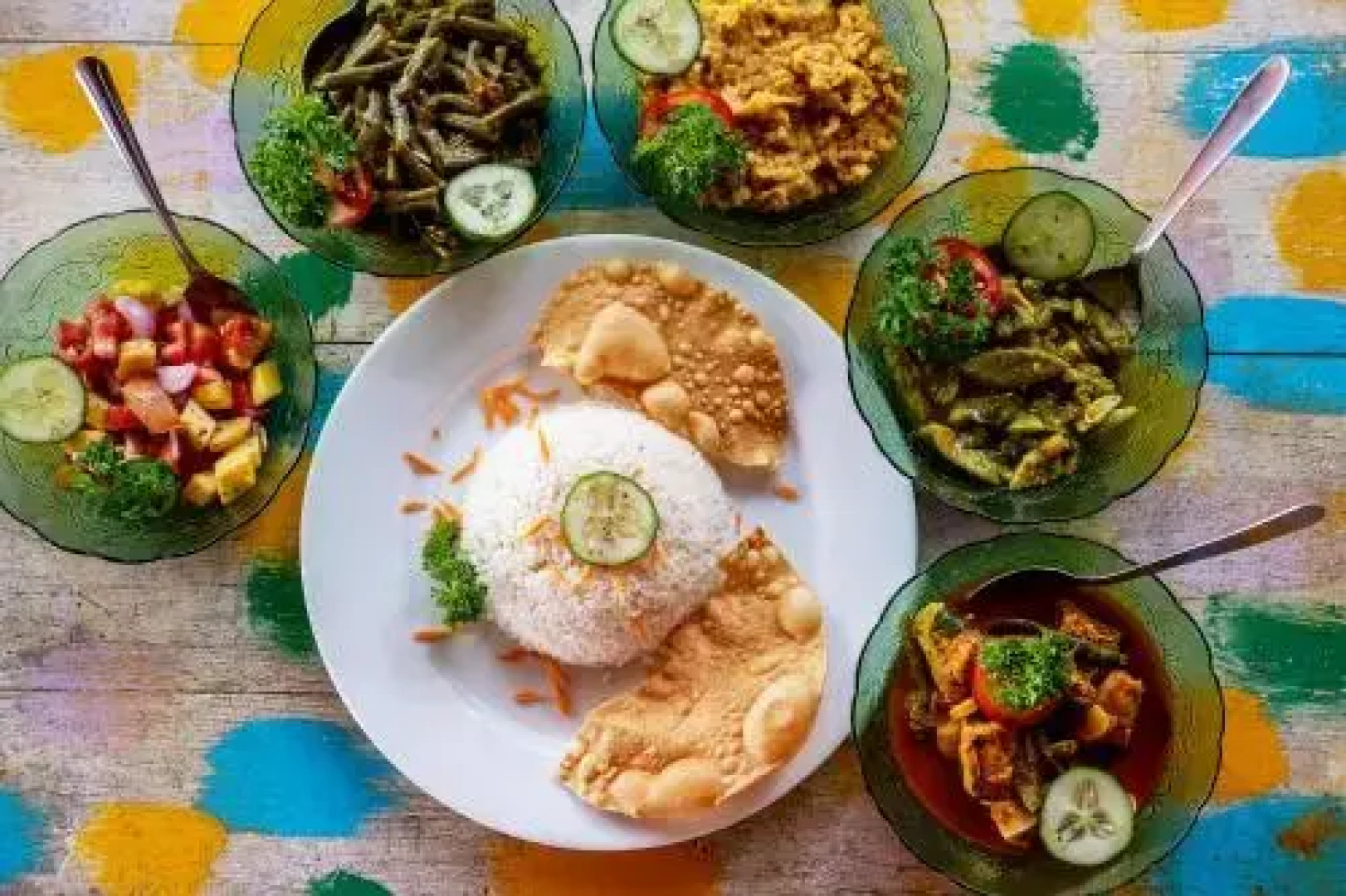 Coco Palm Beach Hostel