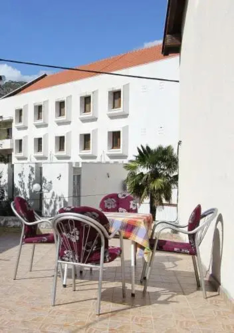 Apartment Stari Grad