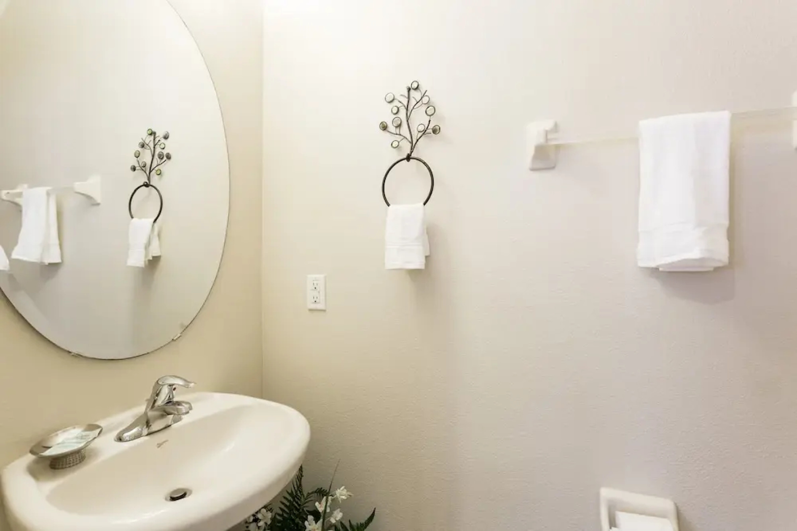 The Preserve at Carriage Pointe 3 Br townhouse by RedAwning