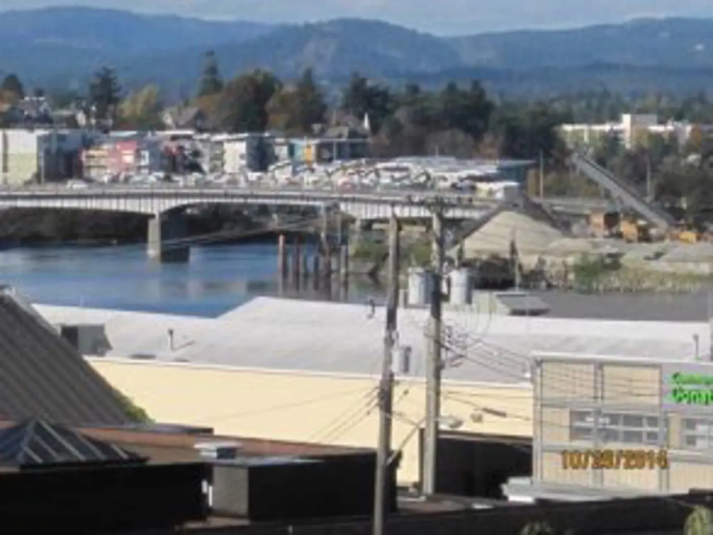 1 Bedroom China Town Condo