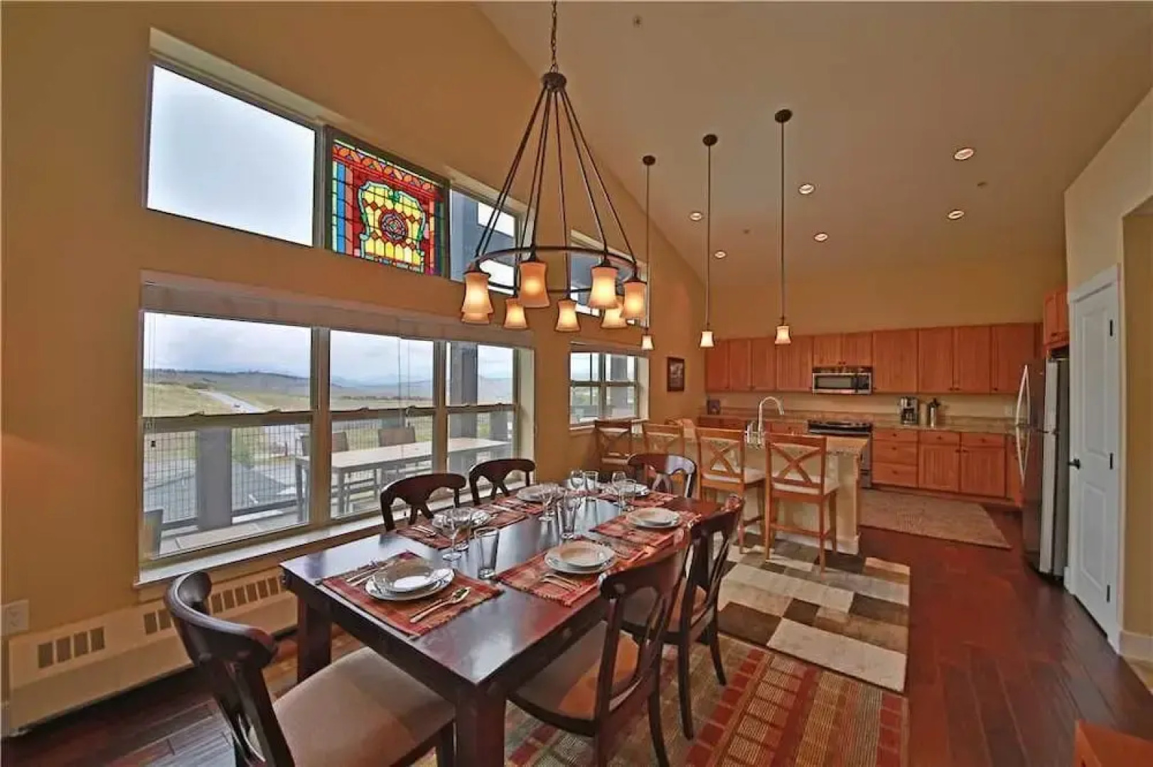 Base Camp One 416C Penthouse - 3 Br Condo