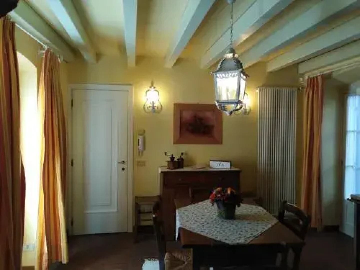 Casa Del Capitello