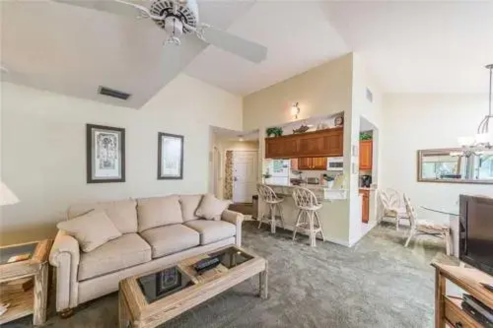 White Sands House - (Retreat)