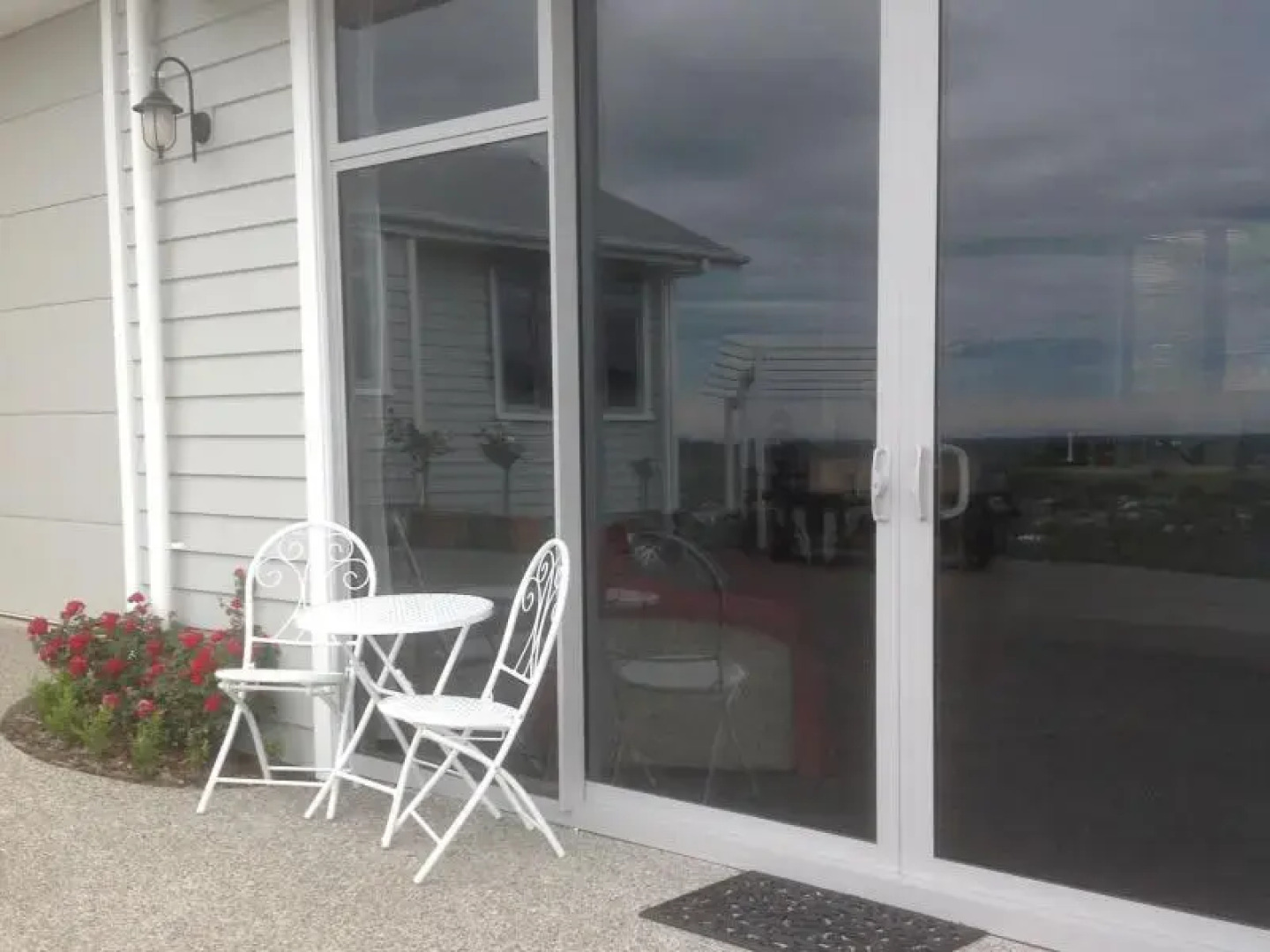 Brightwater Views Boutique Apartment