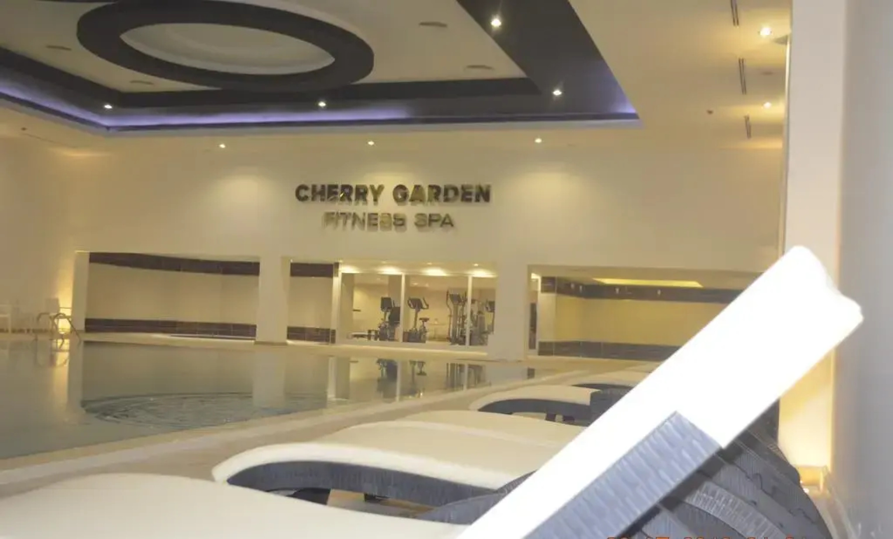 Cherry Garden City & Spa Hotel