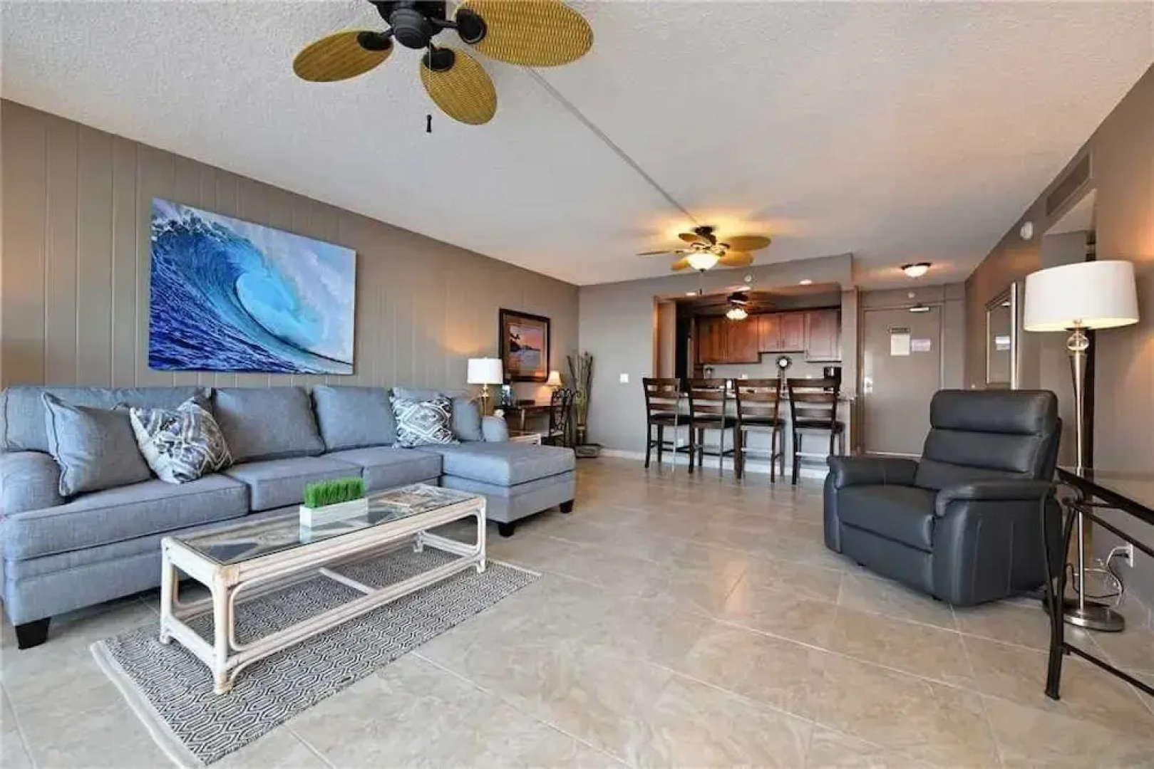 Valley Isle 509 by RedAwning