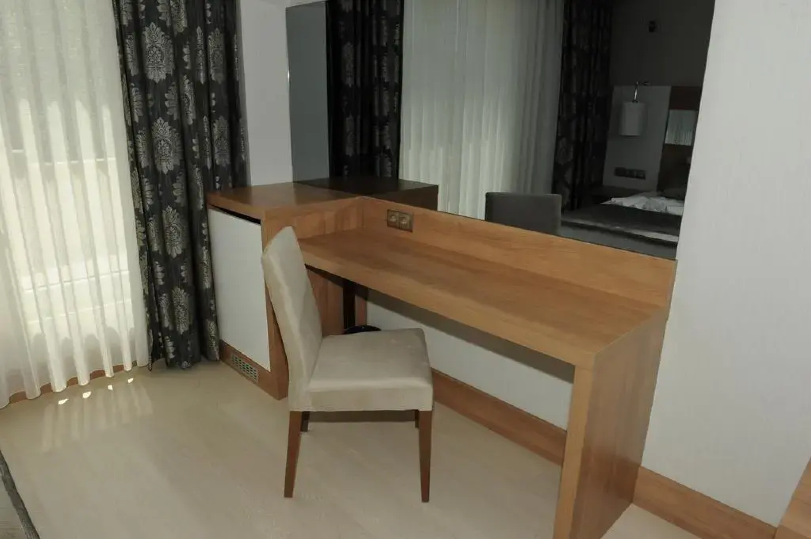 Cherry Garden City & Spa Hotel