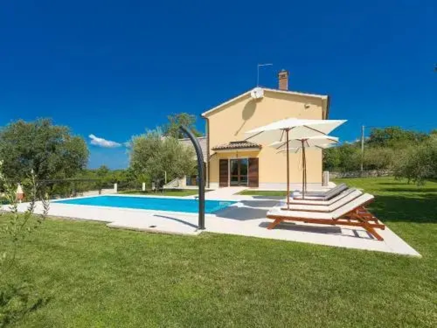 Villa Blog 1 by Interhome
