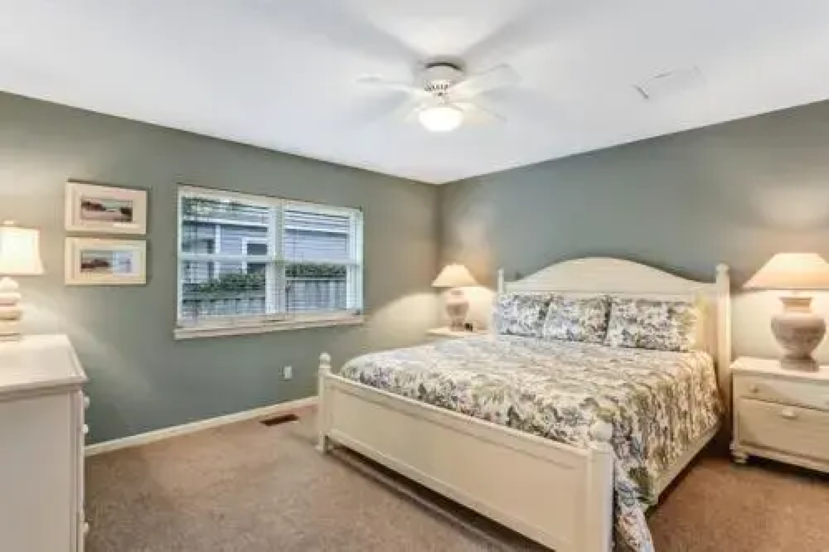 2922 South Fletcher