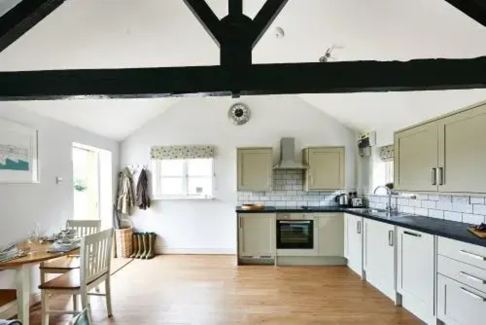 Cromhall Farm