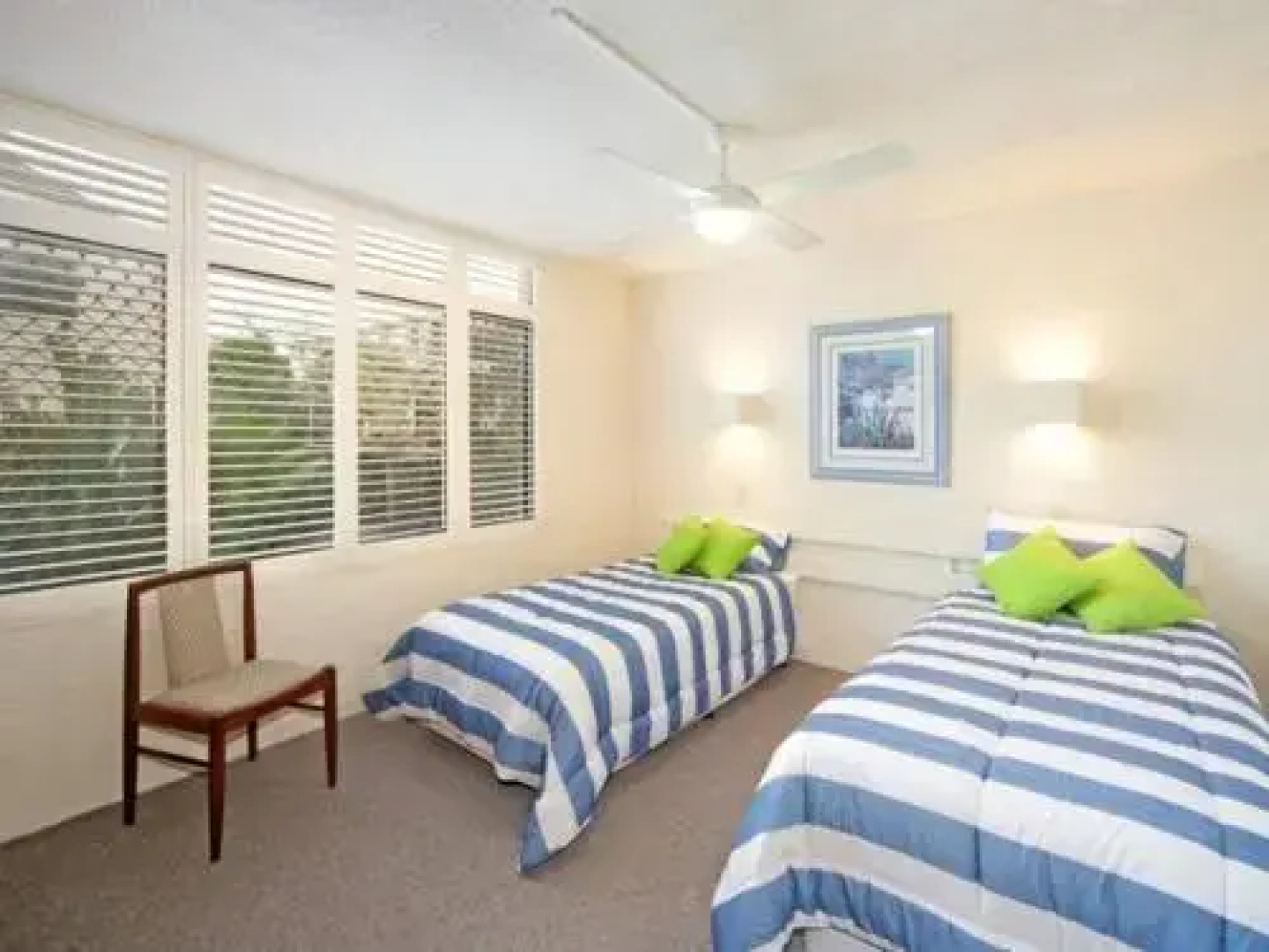 Warroo Apartments