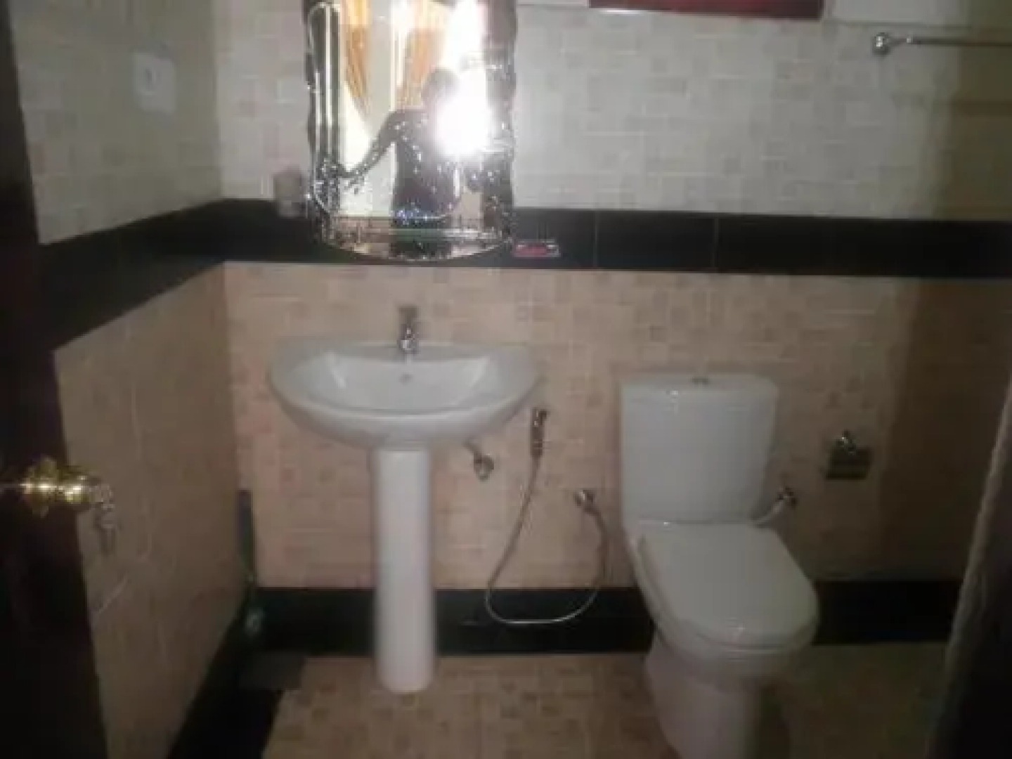 Kumaratunga Mawatha Holiday Home
