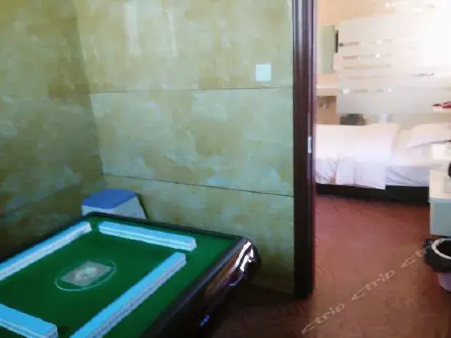 Hong Ze Times Inn