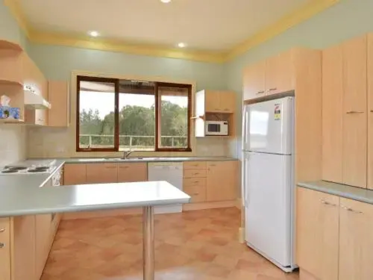 Grasmere Estate Homestead - hear the Lions roar from nearby Hunter Valley Zoo