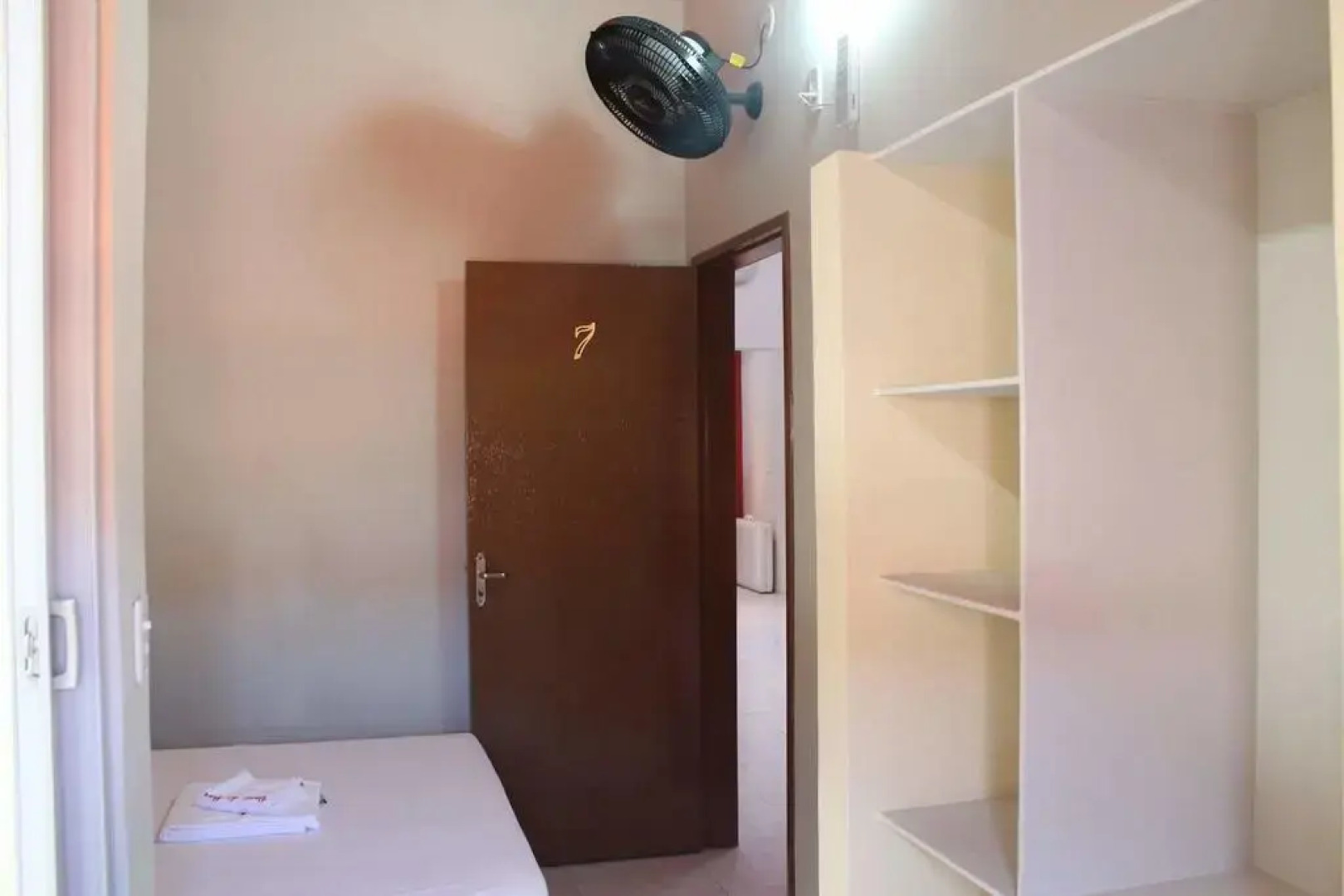 POUSADA MEUS AMIGOS KITESURF in the center of the village