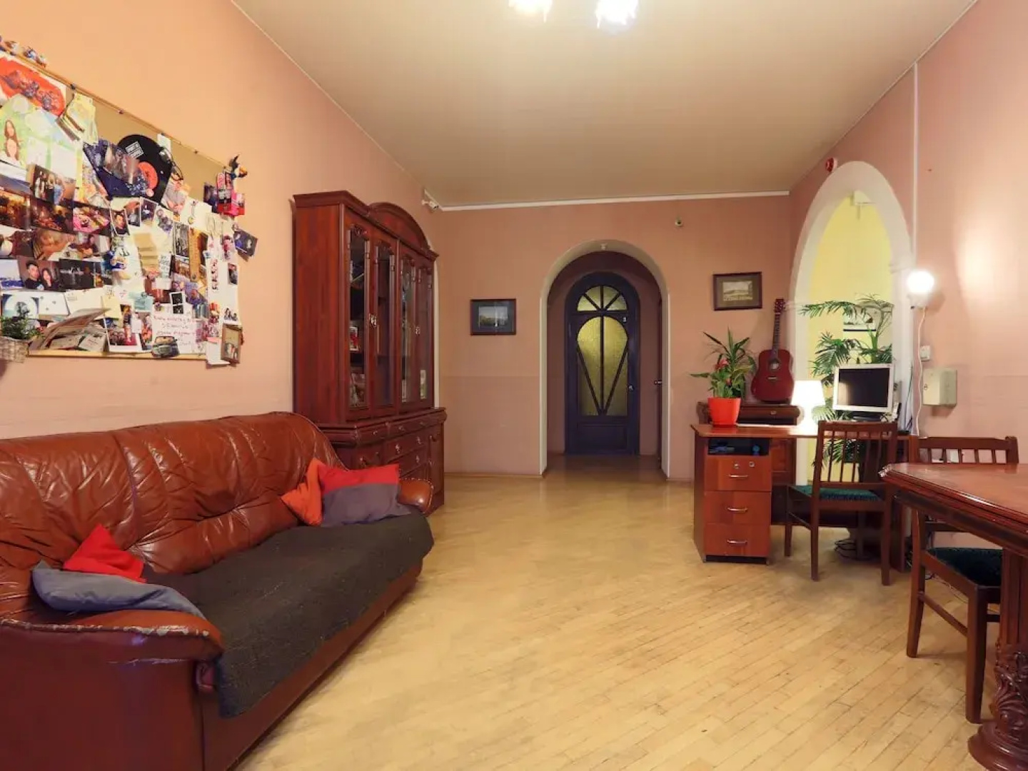 Aura Hostel