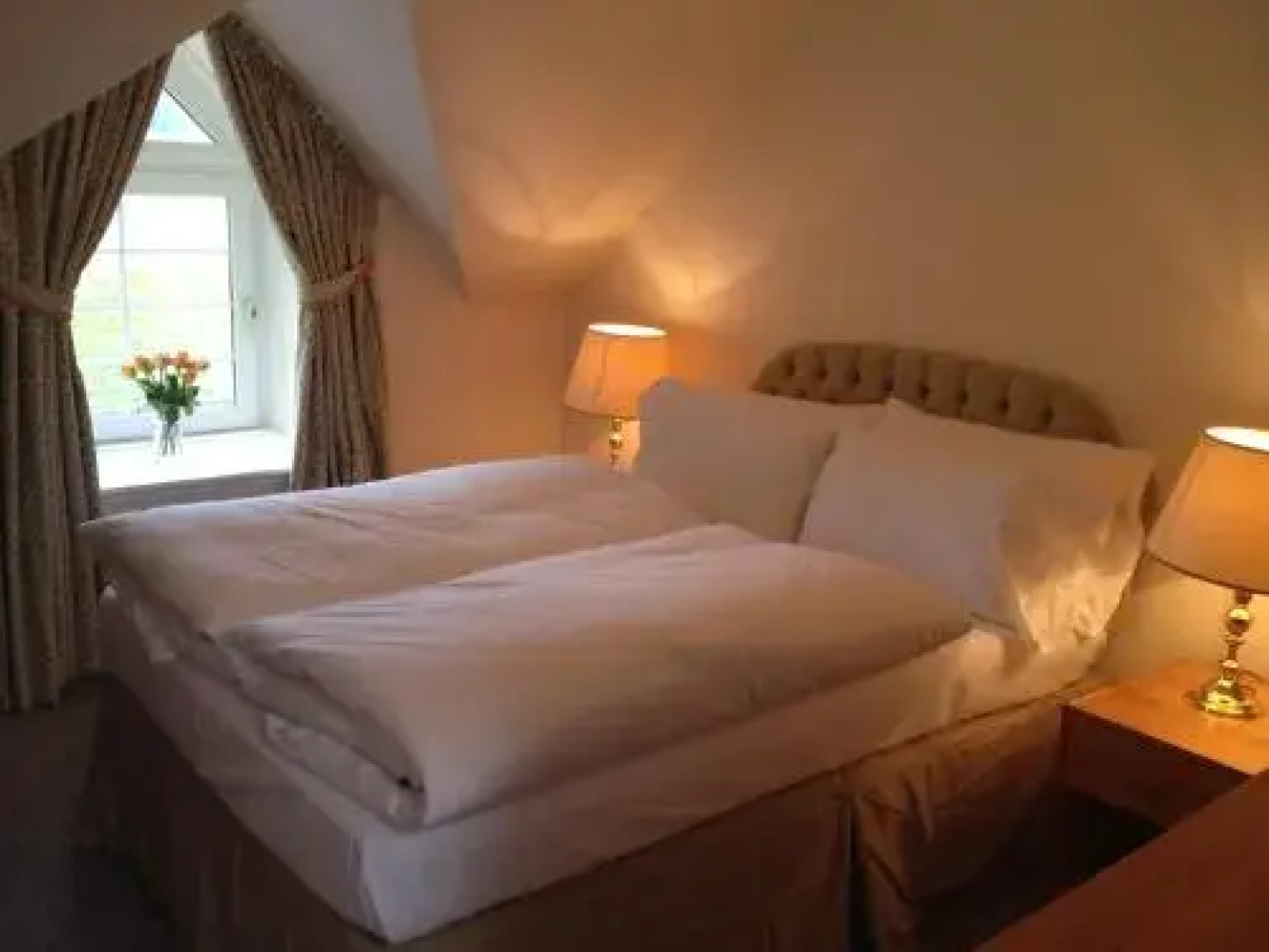 1 bedroom property in Peebles. Pet friendly.
