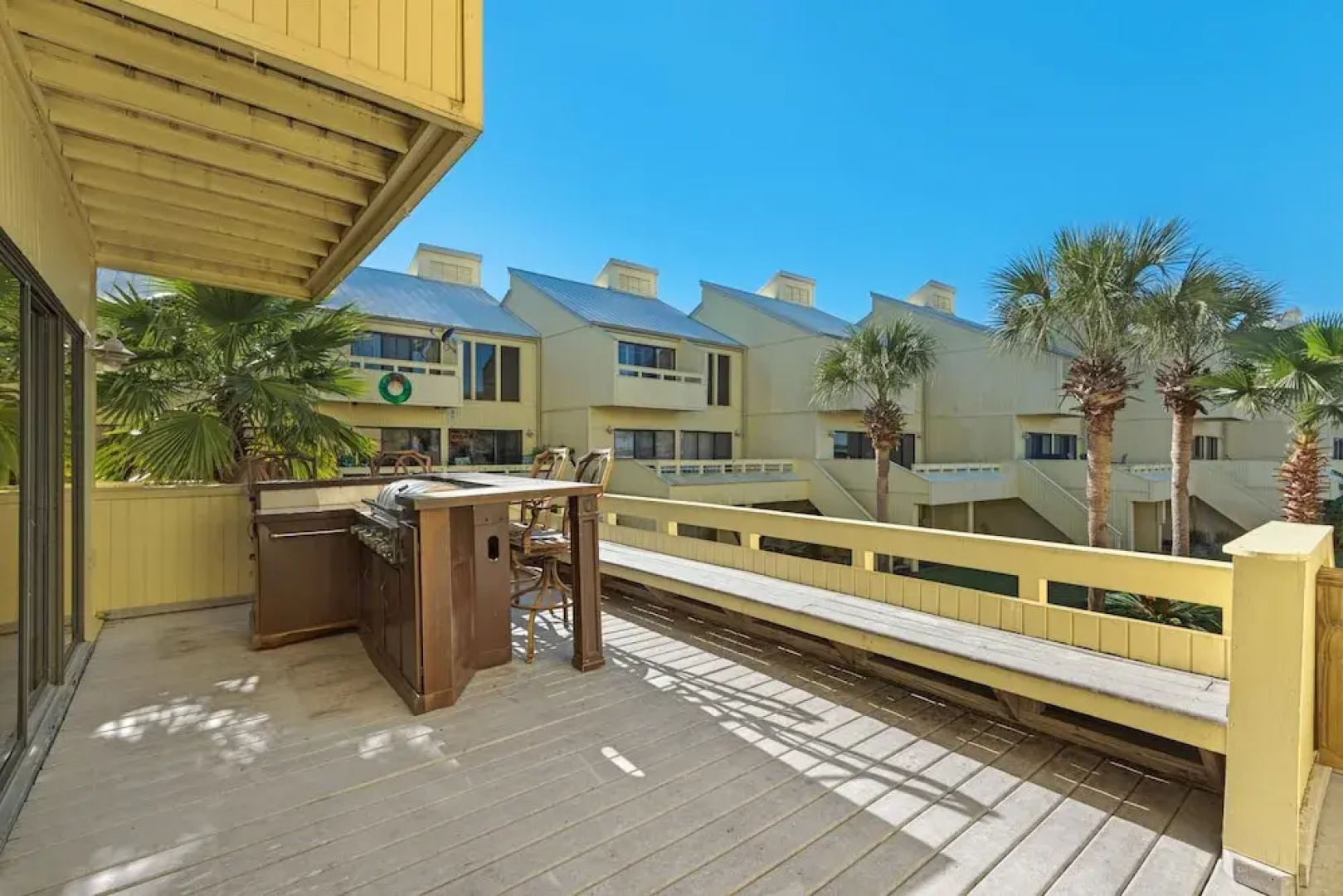 Santa Rosa Delight - 3 Br Townhouse
