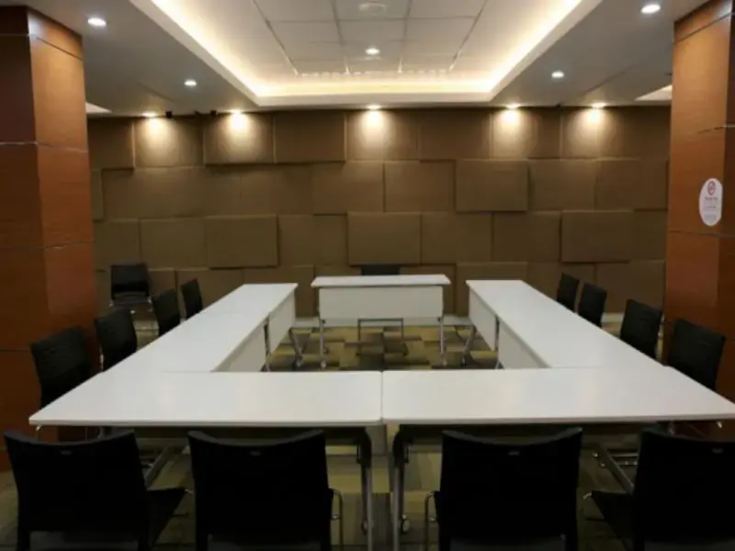 Grand Citihub Hotel @Kartini