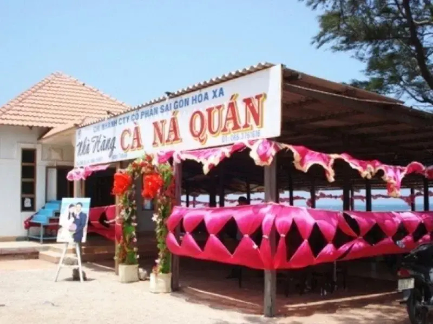 Cana Hotel