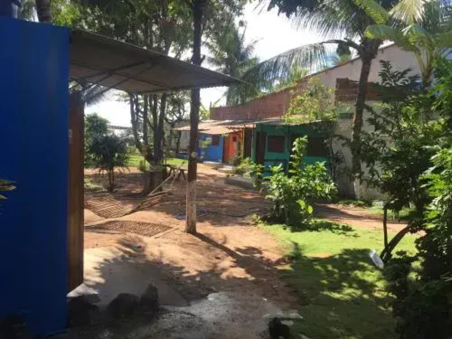 Piparadise Beach Hostel