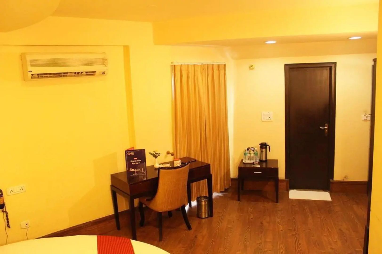 OYO Premium Mysore Nazarbad Road 2