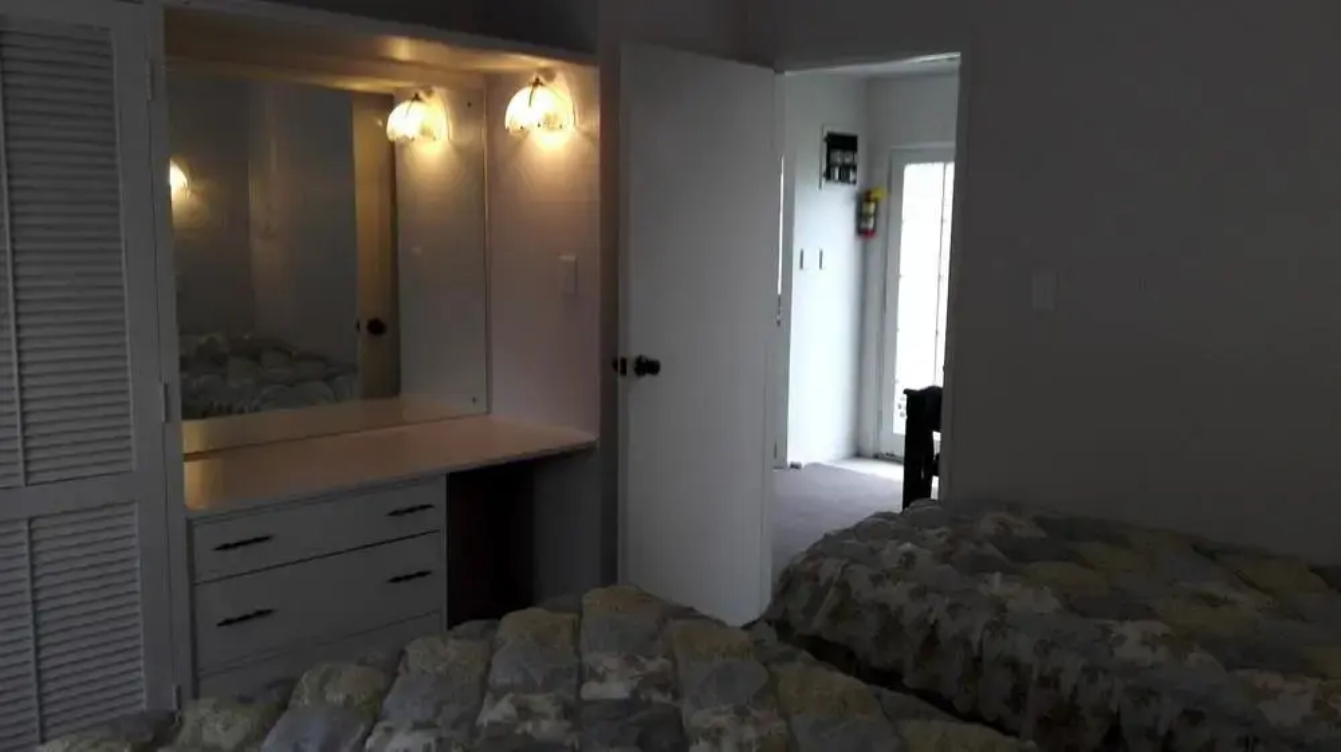 Browns Bay Olive Tree Motel & Apartment