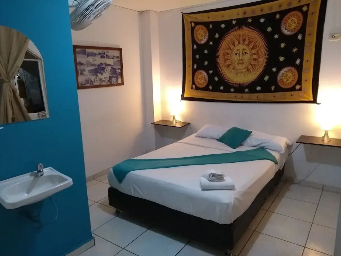 Guernika Hostel