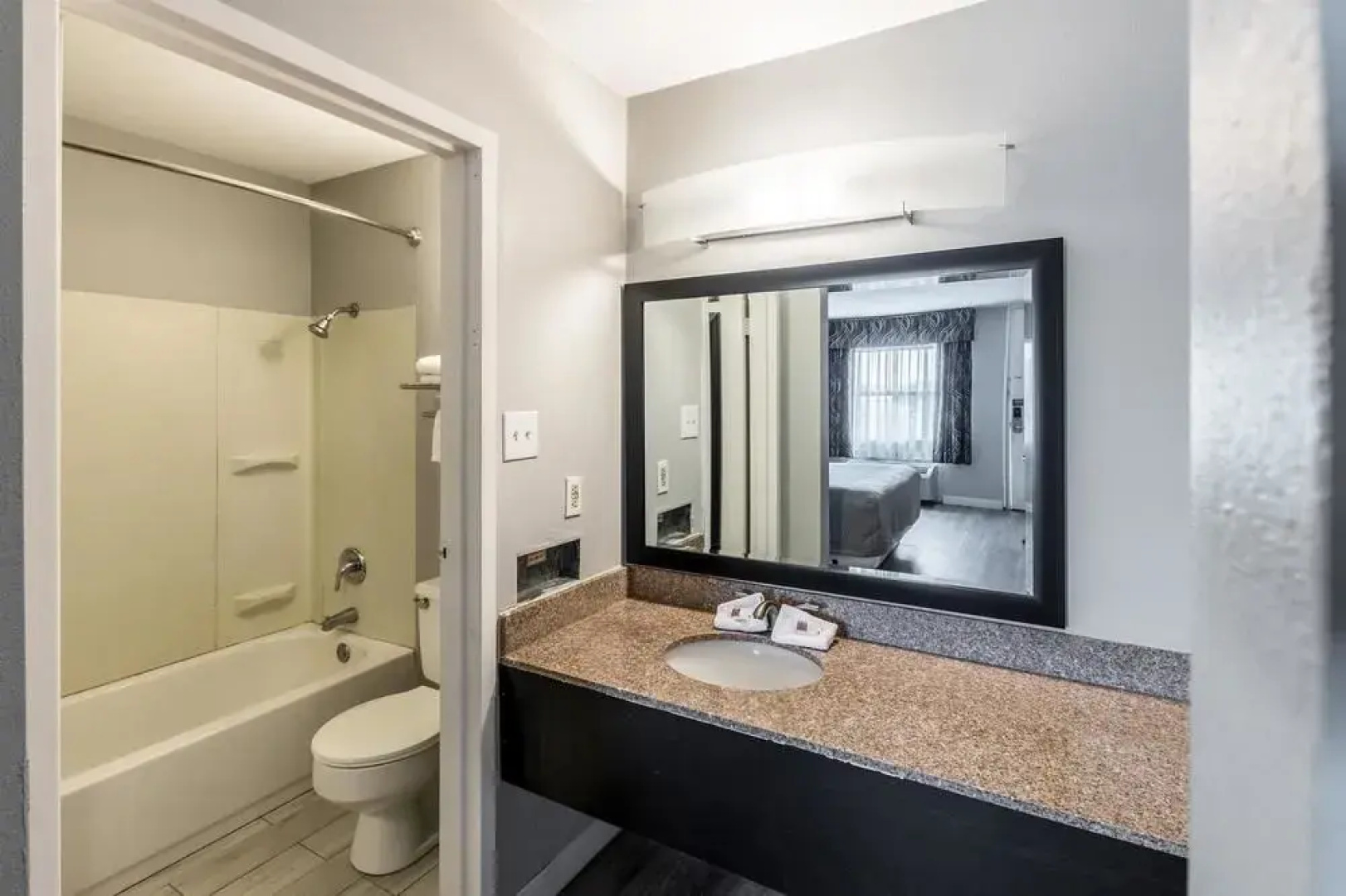 Deluxe Inn Mineral Wells