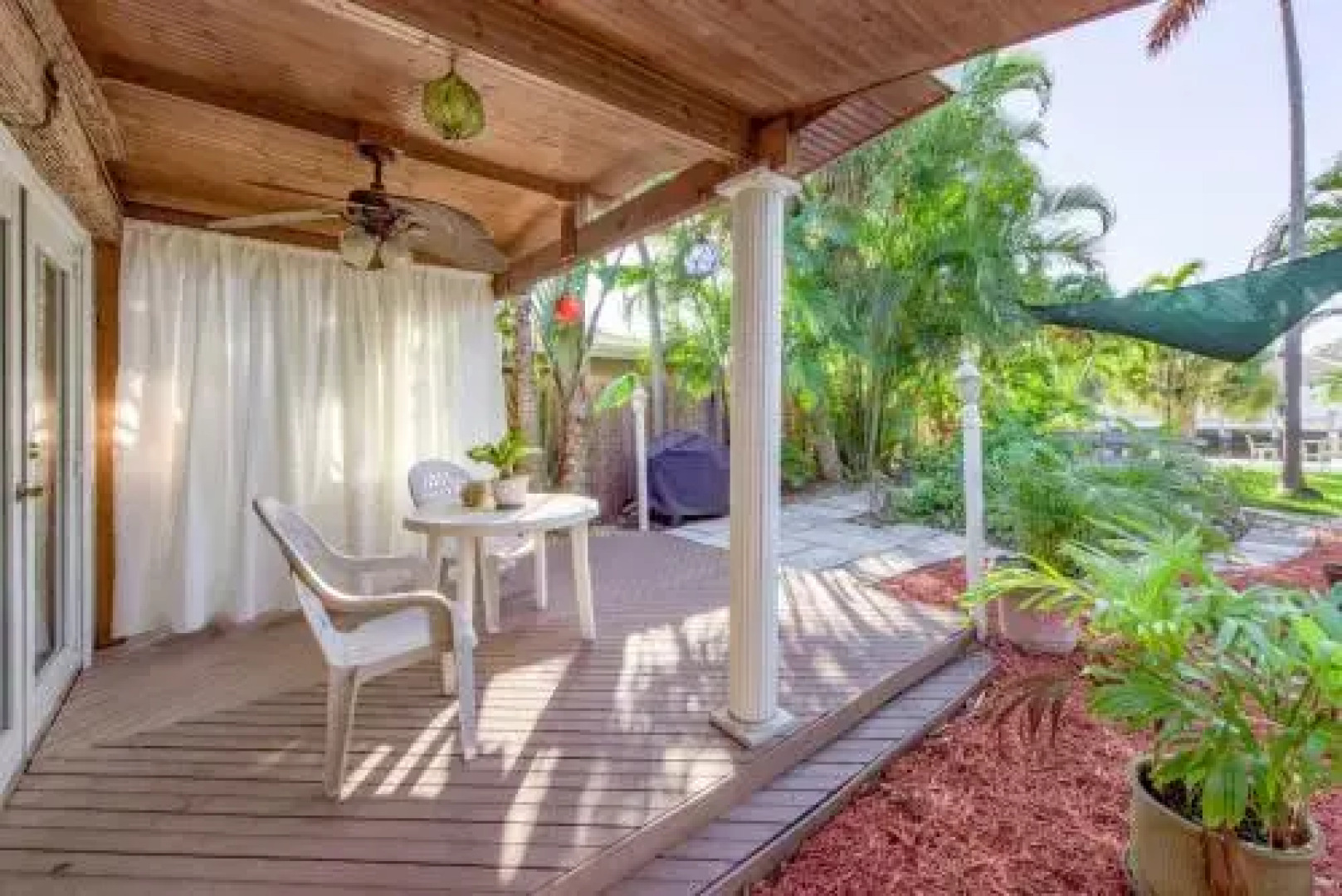 Wilton Manors House by RedAwning