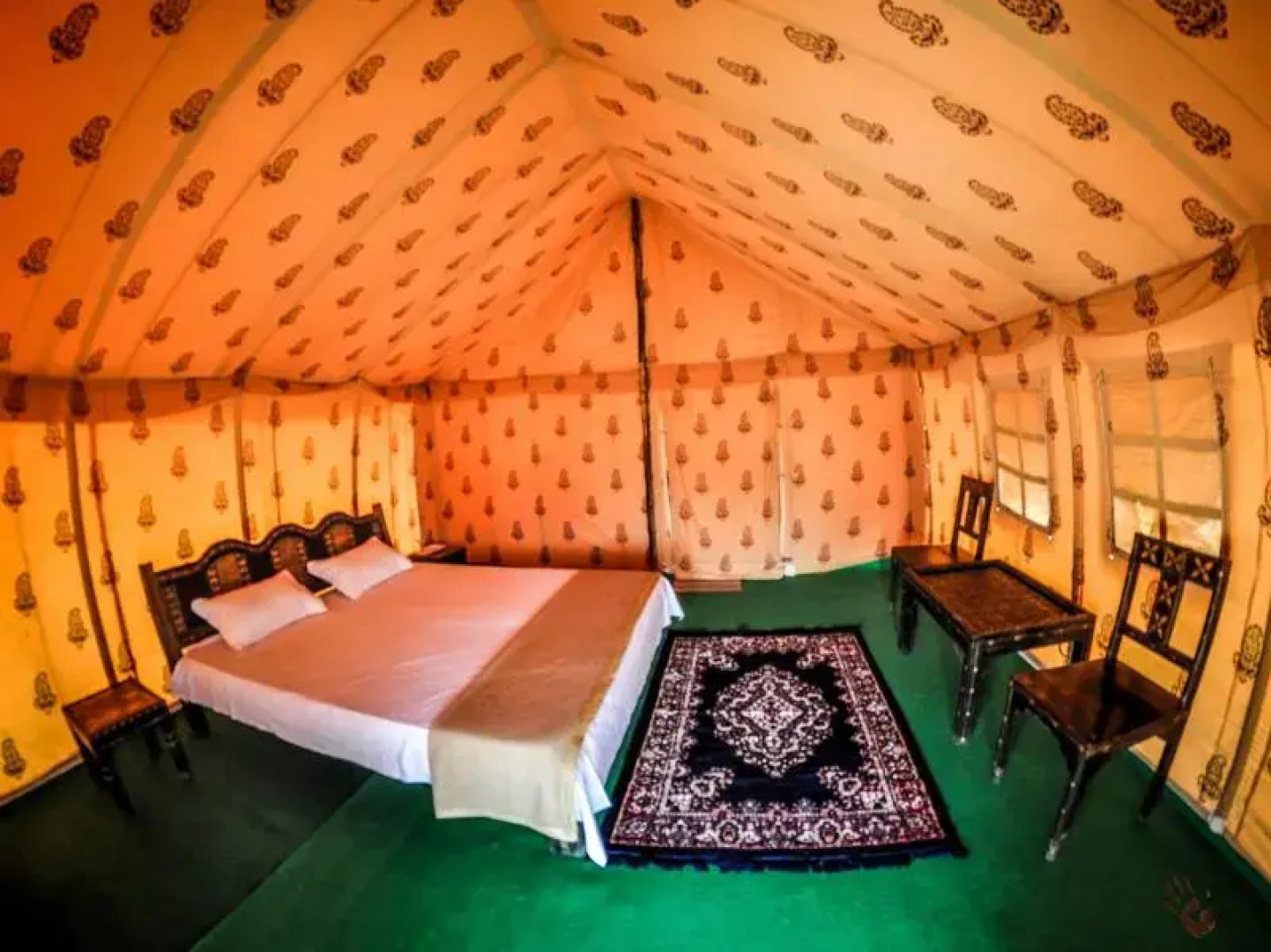 Fifu Desert Resorts