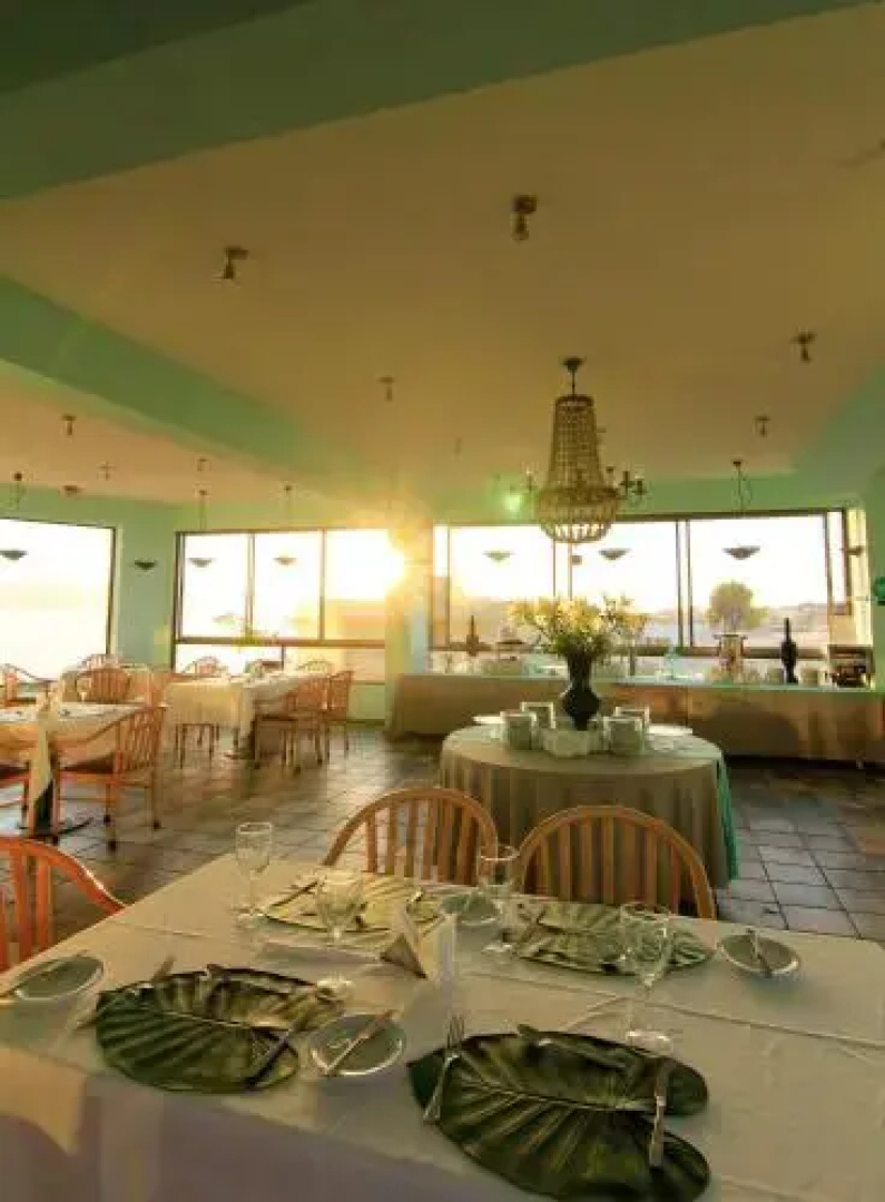 Hotel Rocas de Bahía