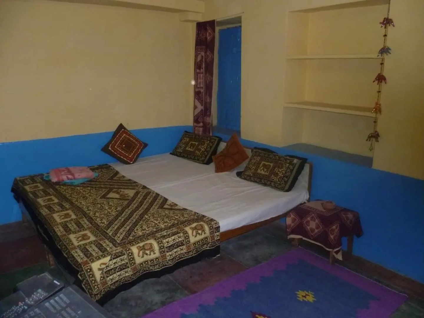 Nomads Guest House