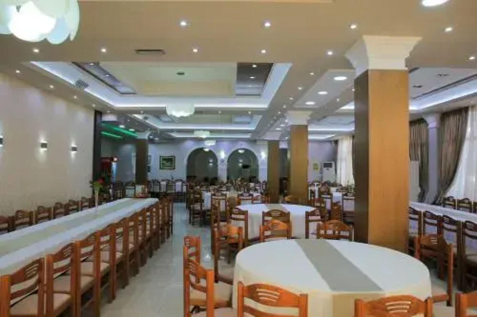 Hotel Dea 2002
