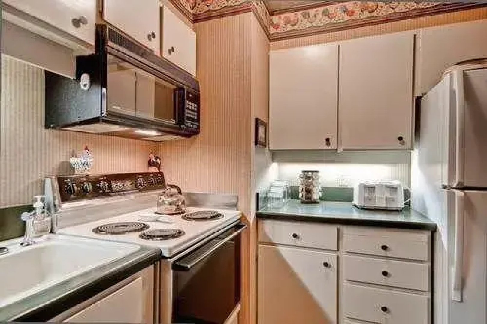 Villager Condominium with Sun Valley Amenities