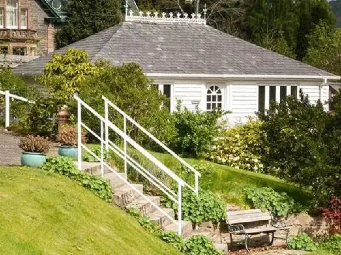 Holly Cottage