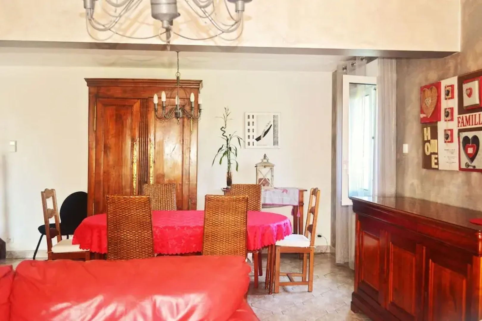 Peaceful Tregomeur house