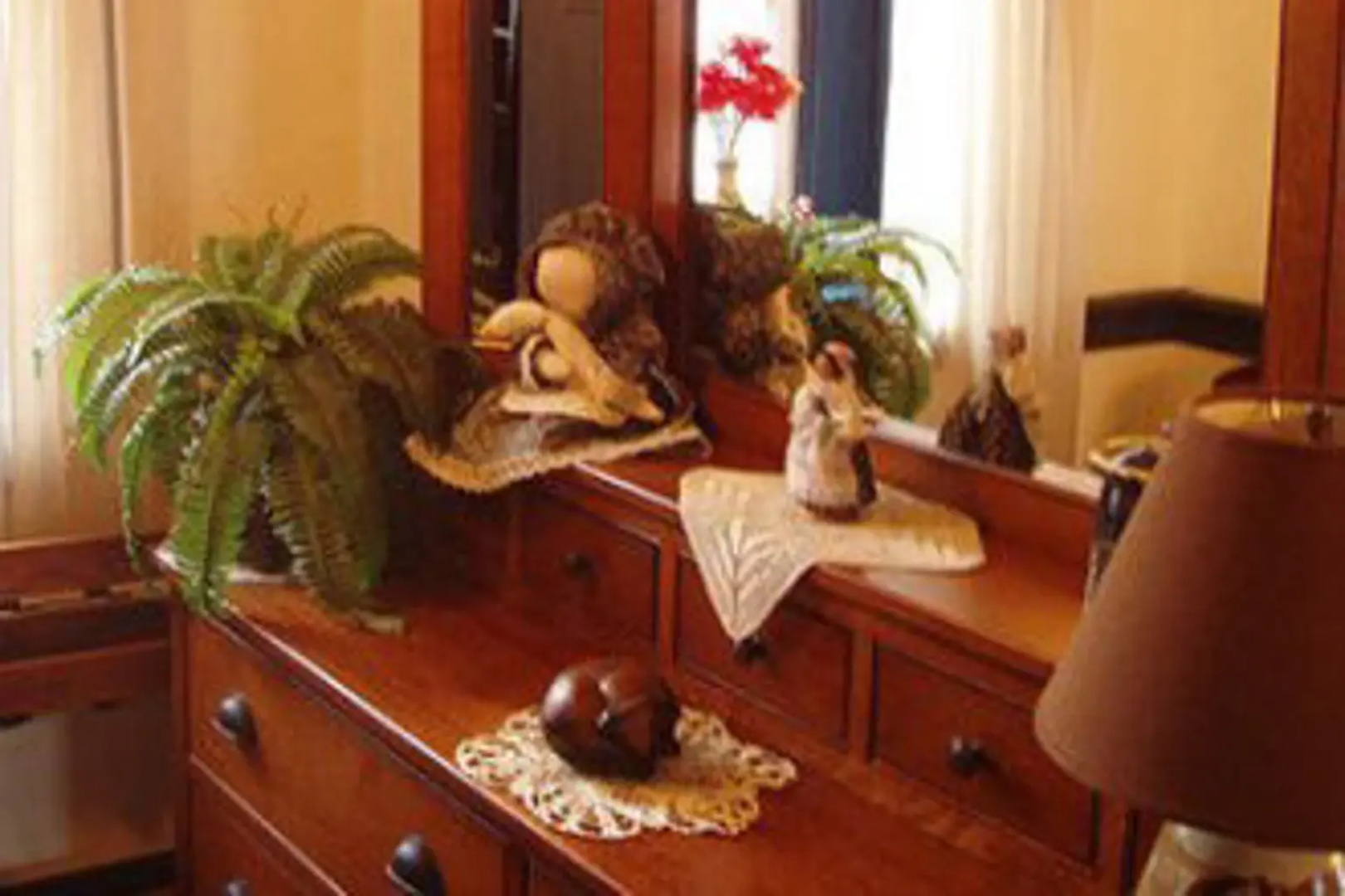 Historic Schoeneck Hotel B&B