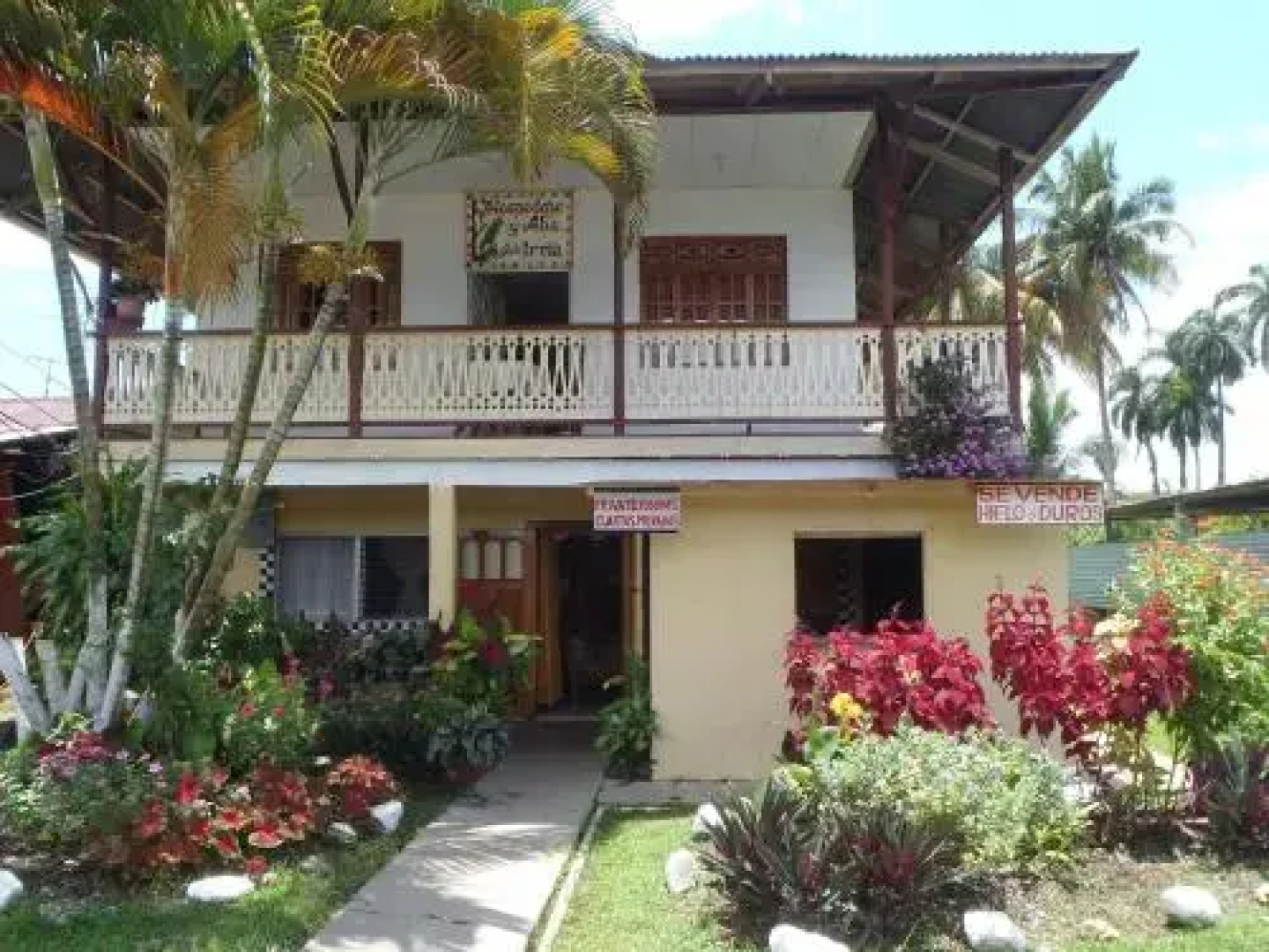 Hostal Dona Irma Bocas