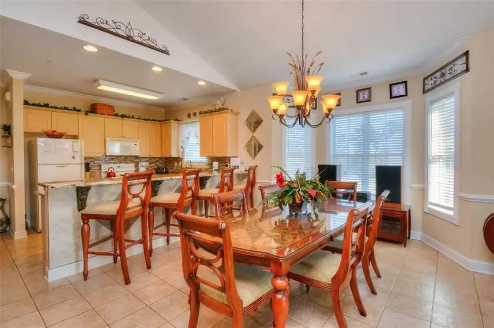 Magnolia Pointe 401-4894 by RedAwning