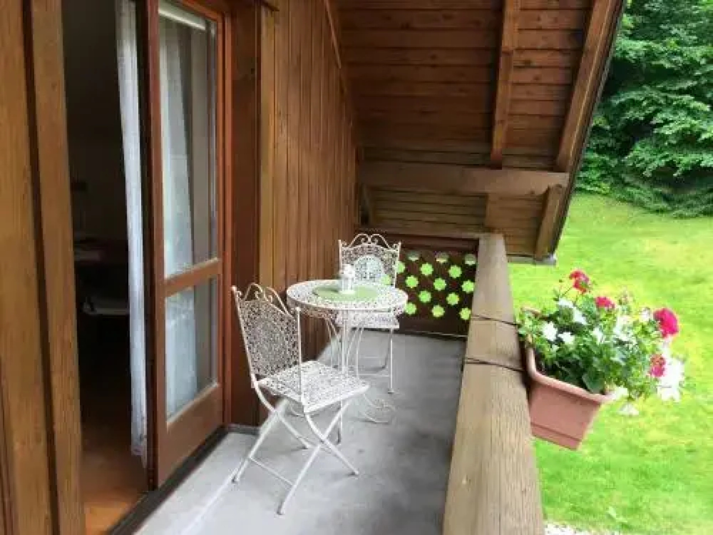 Ciklamen Room