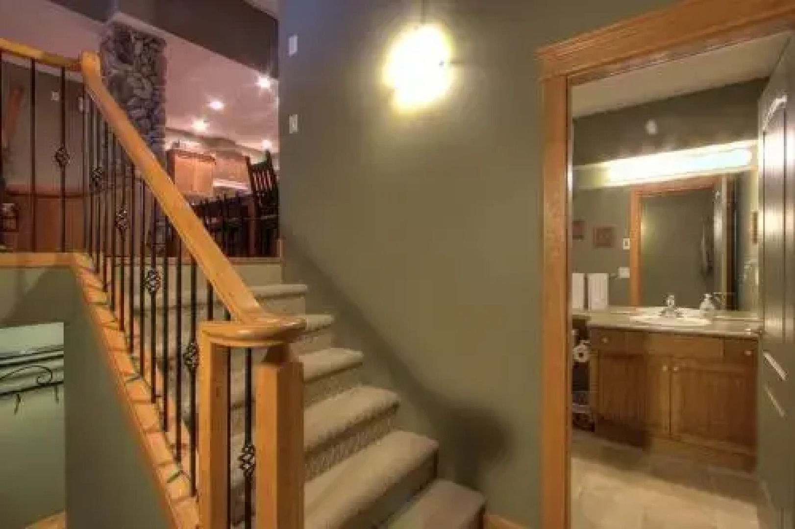 Treetops Ski Luxury Townhouse