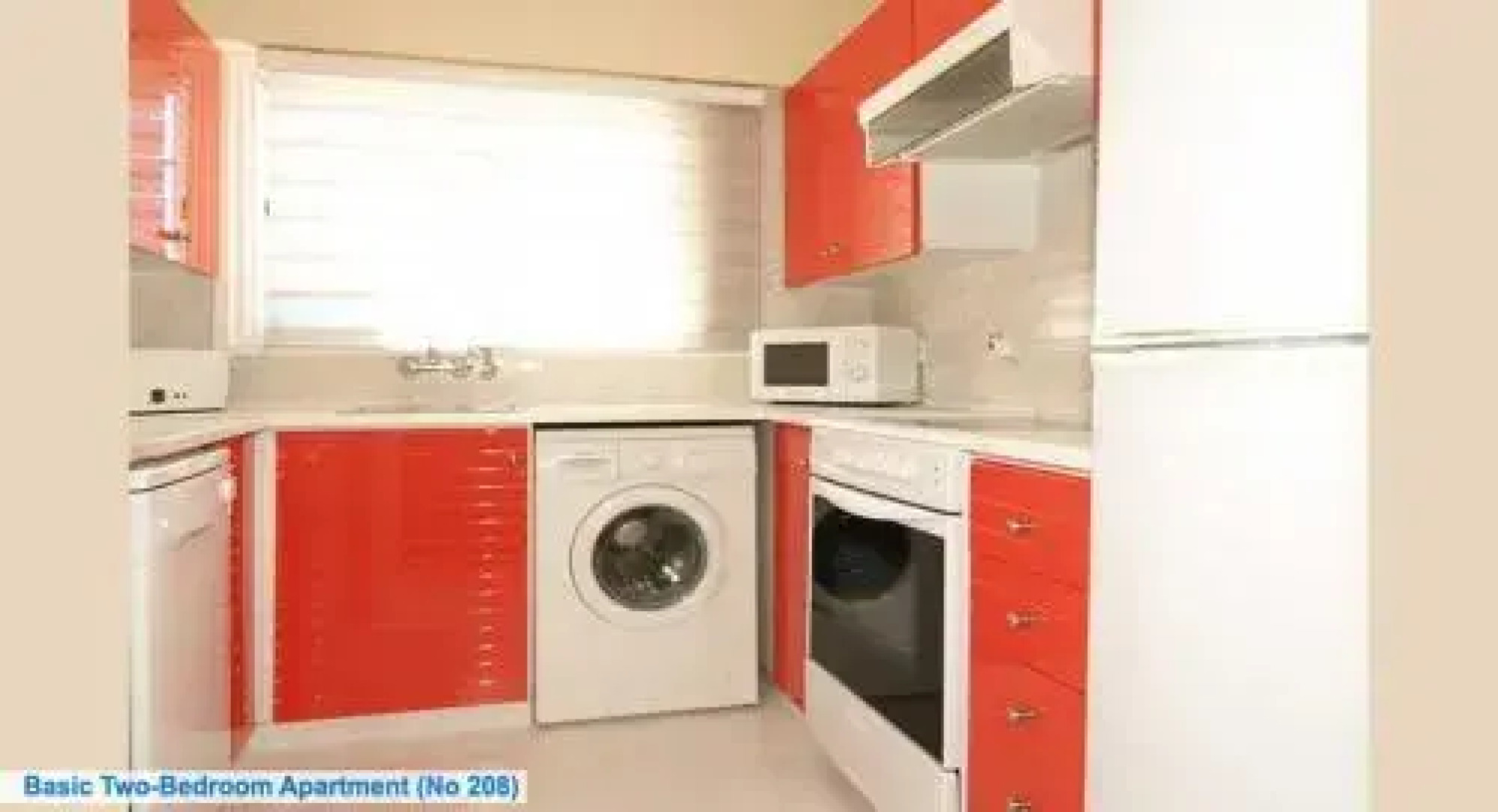 Les Sirenes Apartments