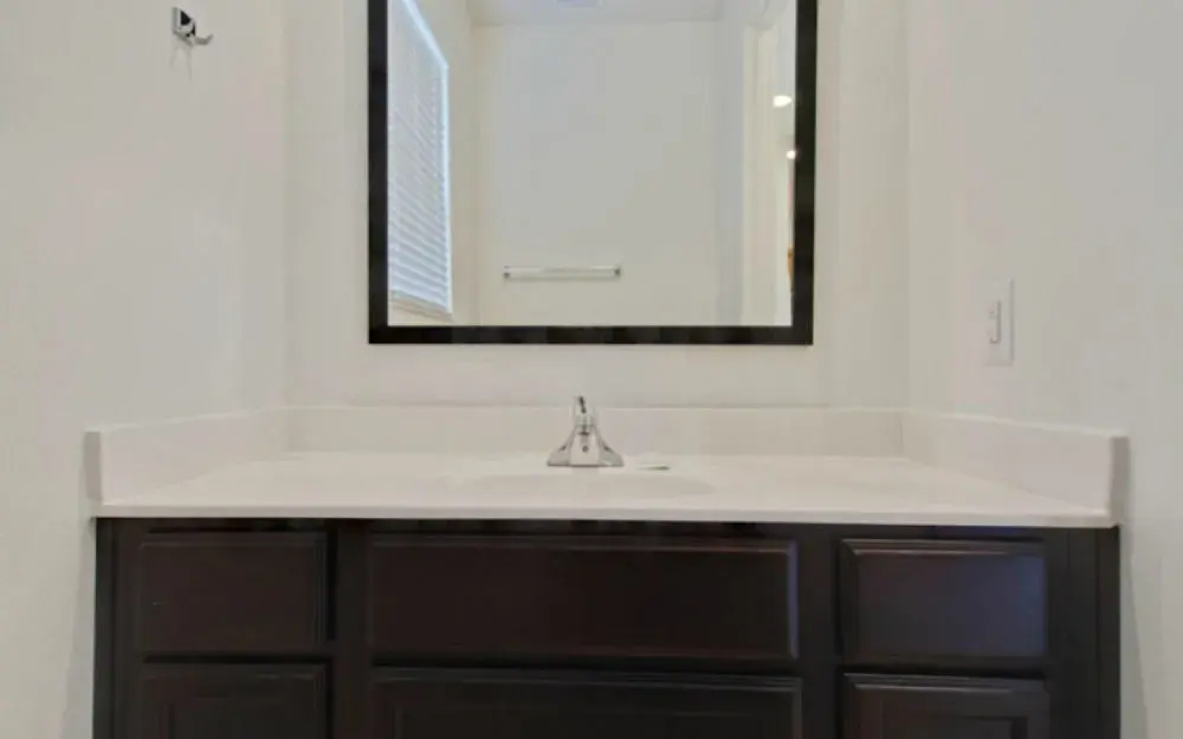 Regal Oaks by Blue Ribbon Management