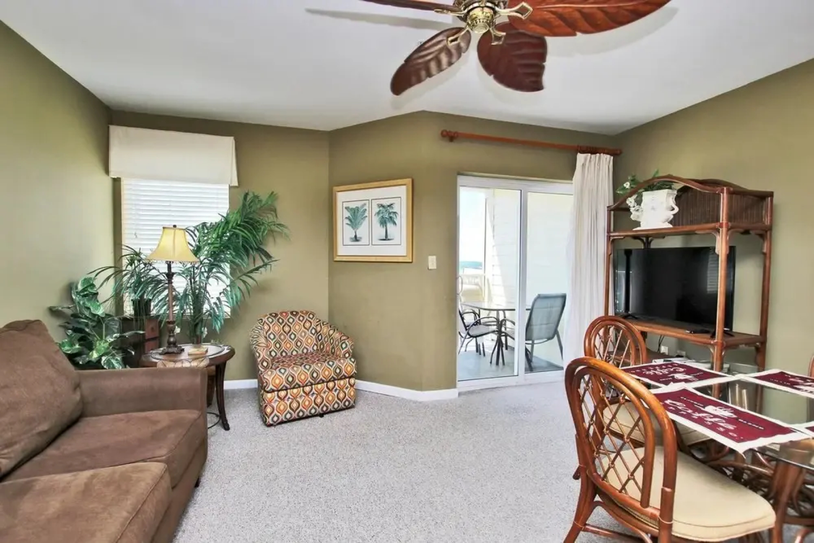 Grande Caribbean 204